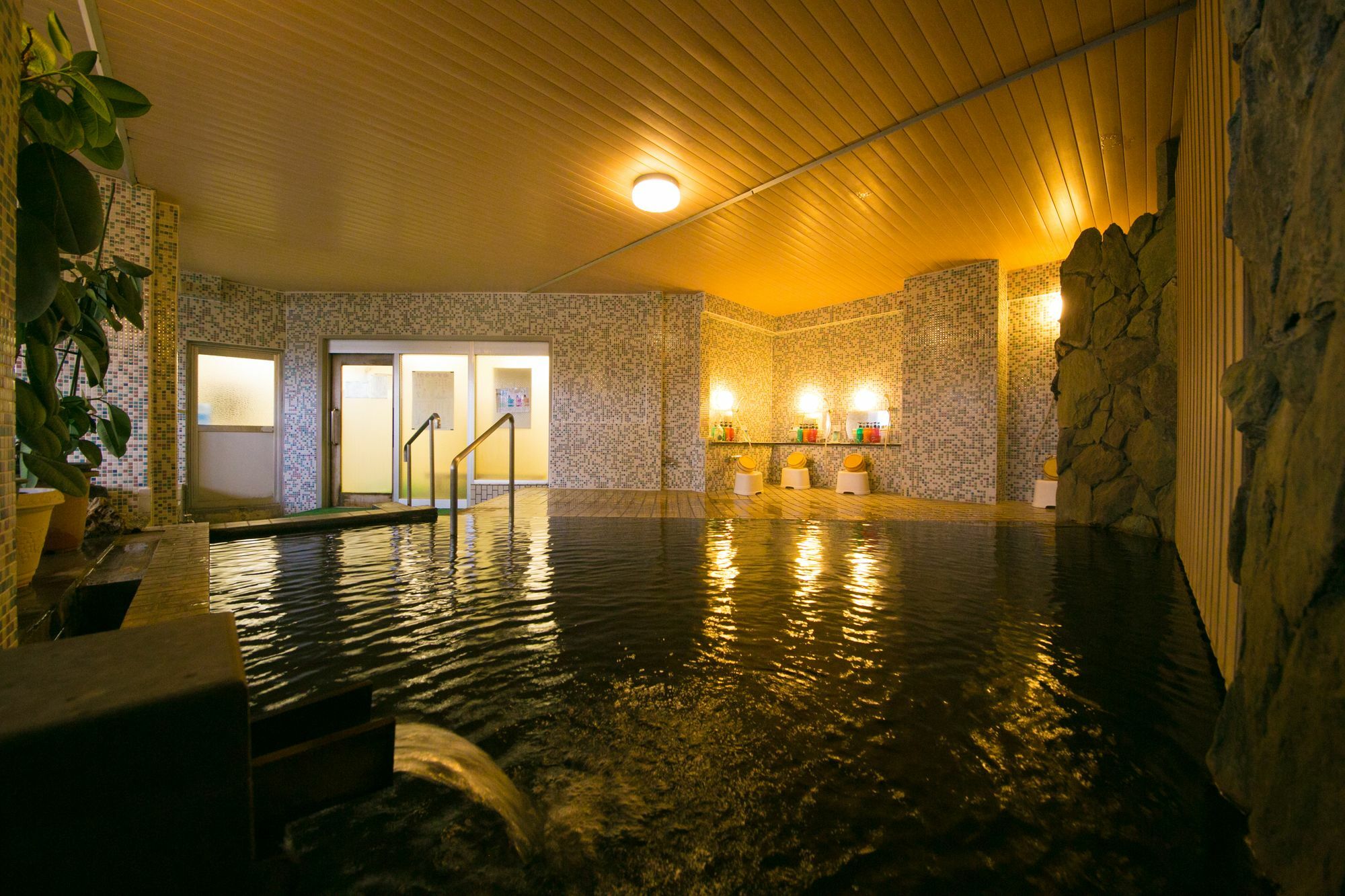 Hitoyoshi Onsen Nabeya Hotel Exterior photo